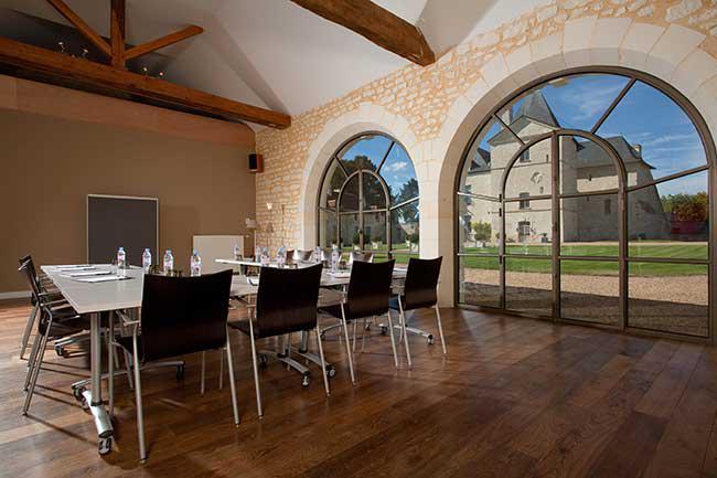 Chateau De Charge Hotel Tours Exterior photo